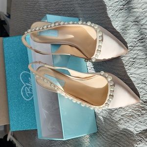 Blue by Betsey Johnson Isa Nude Satin kitten heels